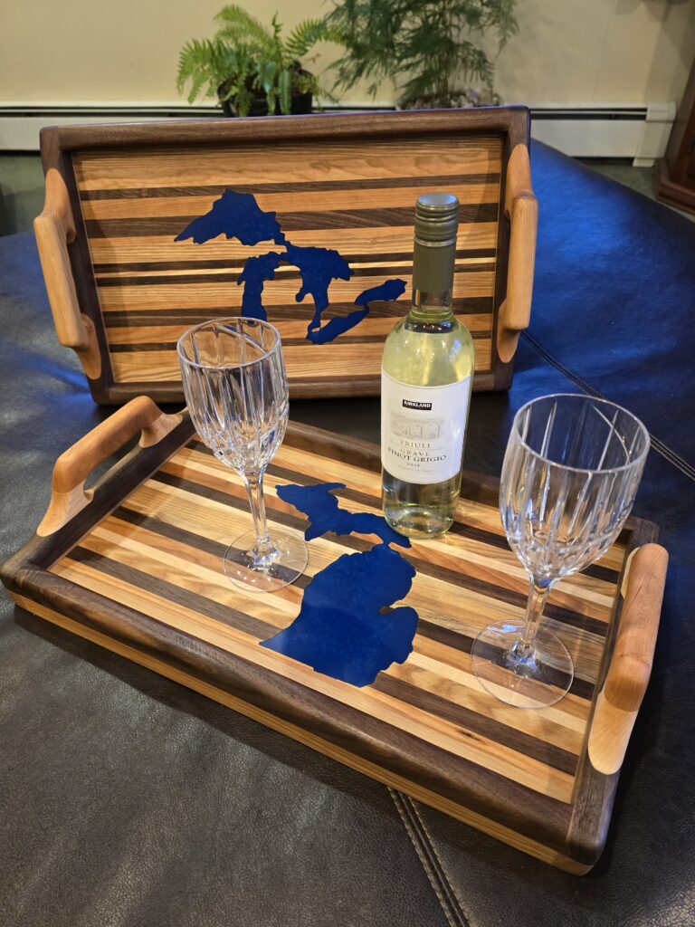 SMALL TRAY ROBINSON WOODSHOP