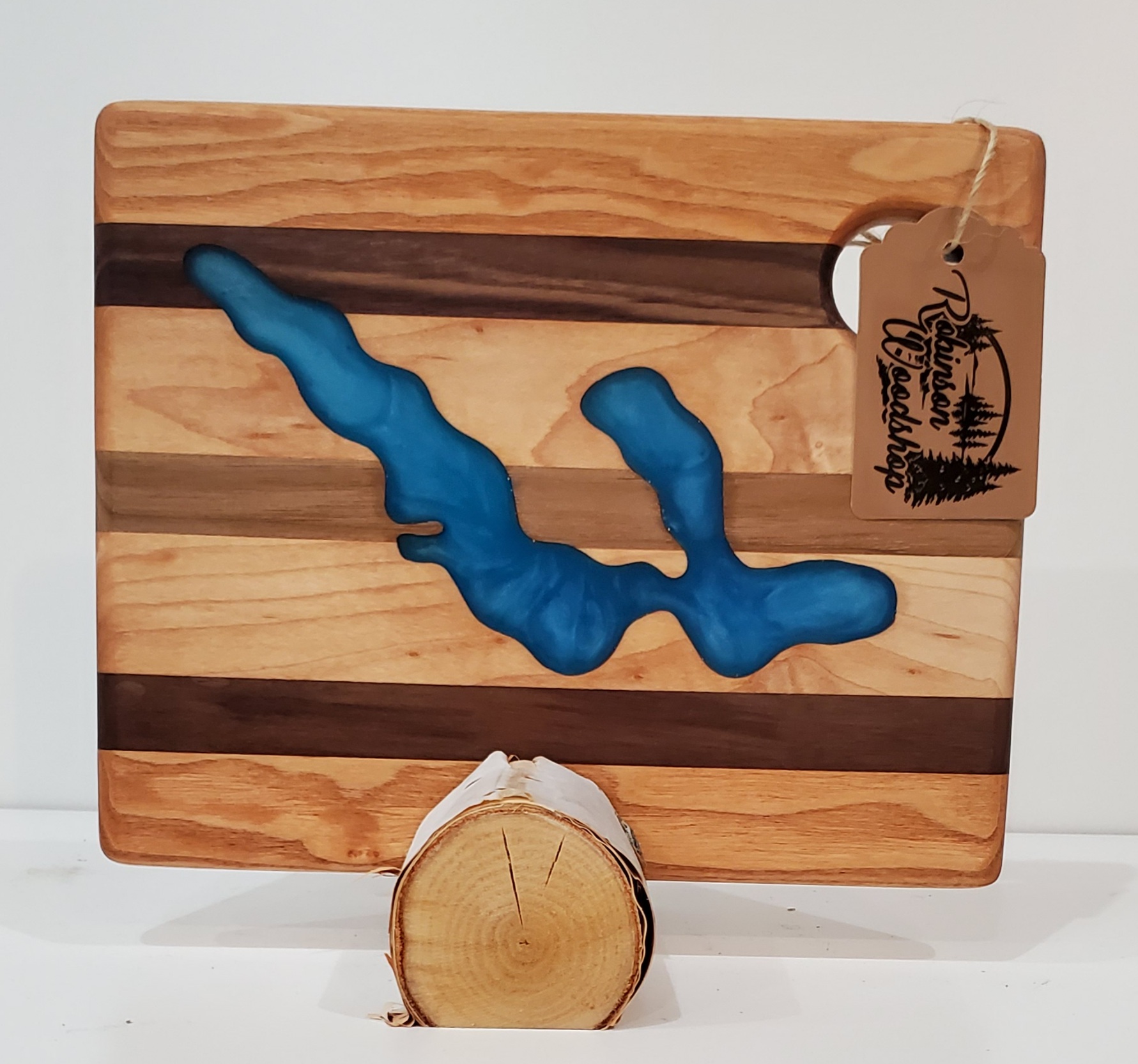 WalloonEpoxyCheeseboardblue Robinson LLC