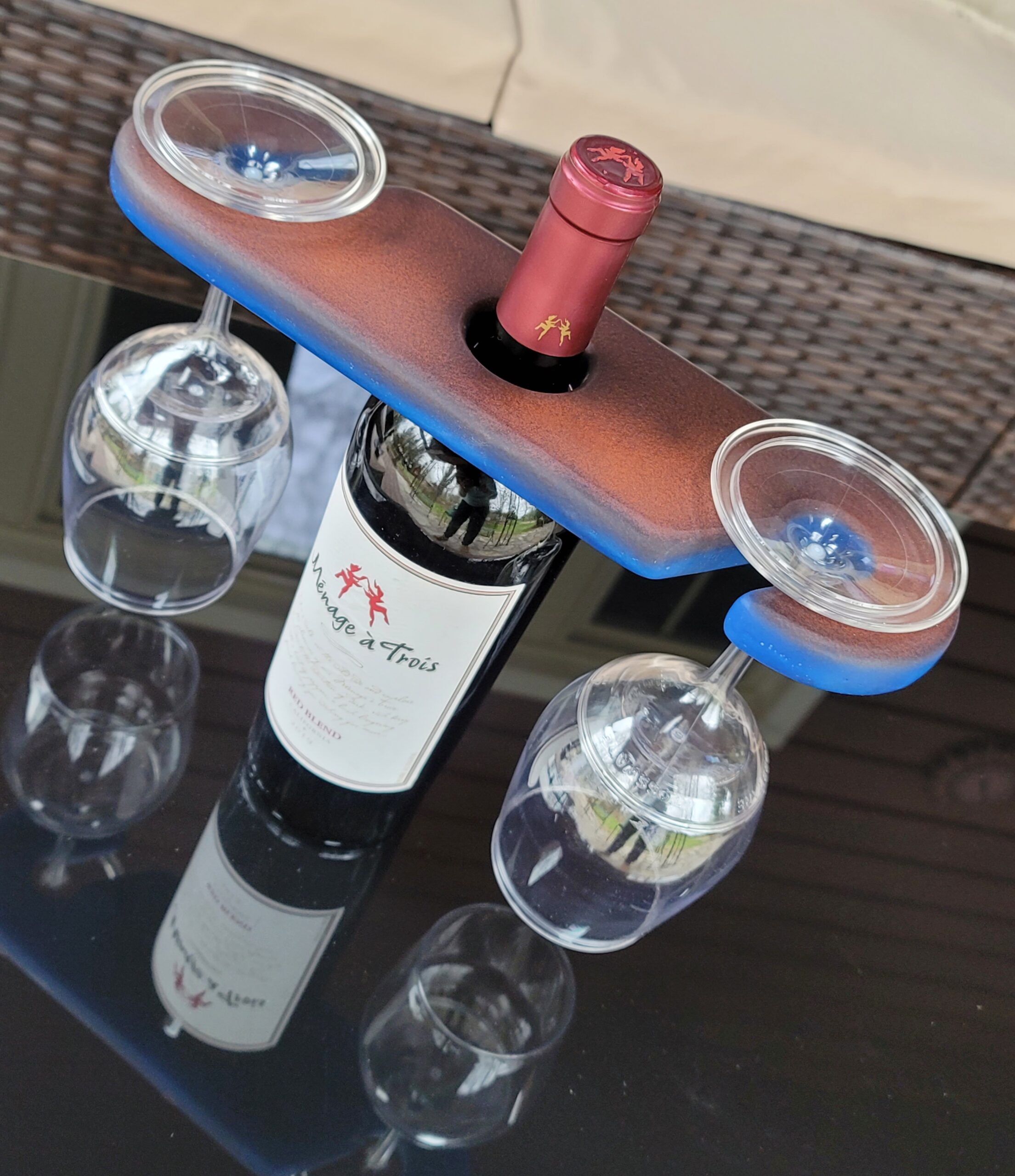 Epoxy wine 2 glass holder